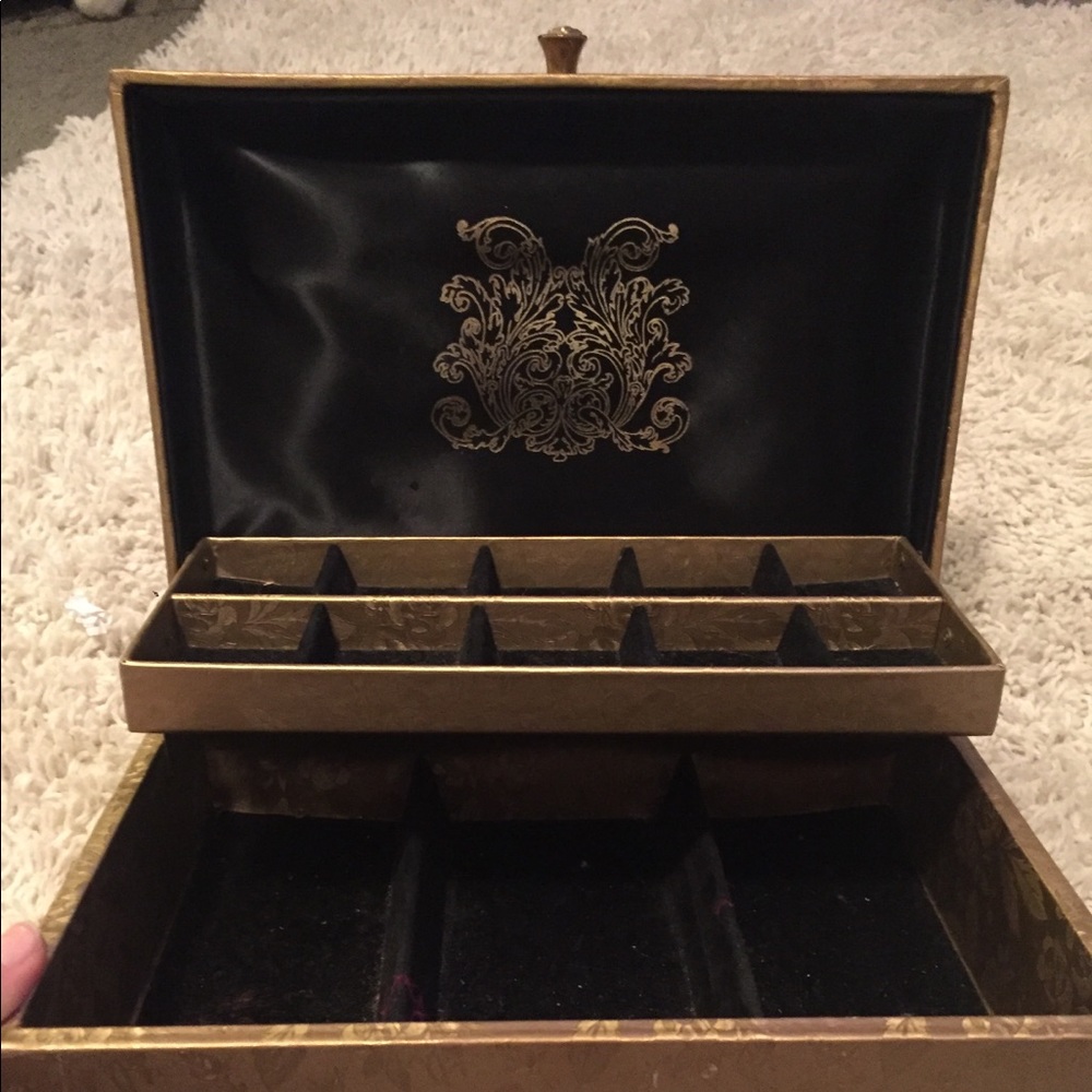 Vintage Lady Buxton gold 2 tier jewelry box